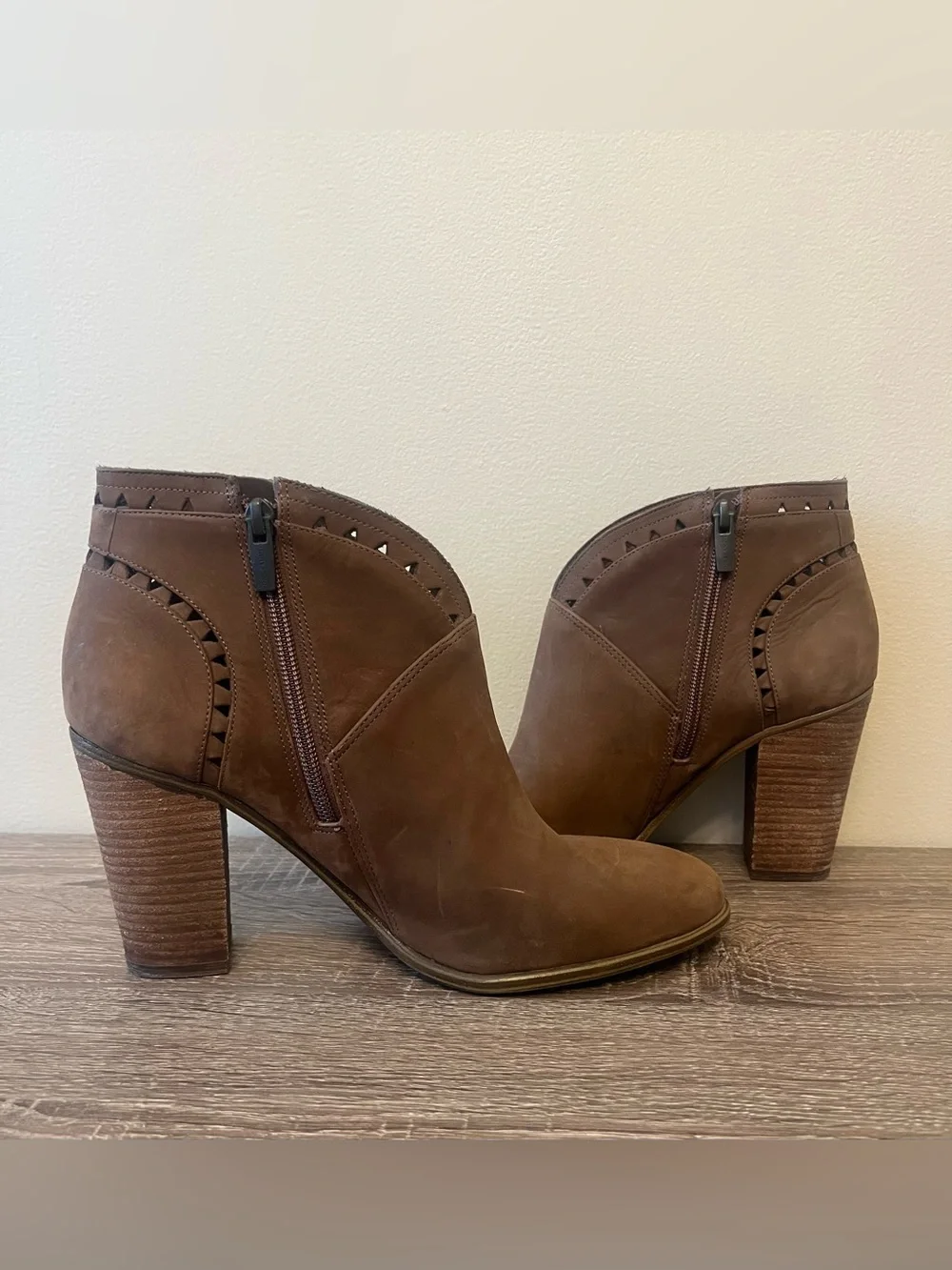 Vince Camuto Fritan Ankle Bootie Women's Size 10M Brown Boho Festival